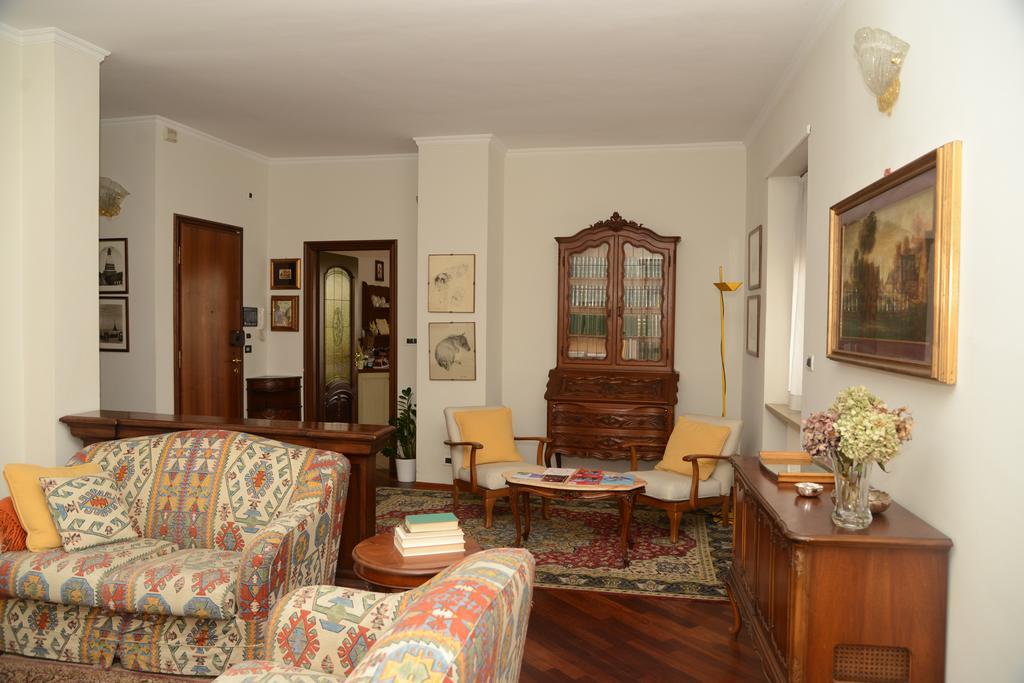 Bed and Breakfast Casa Delle Ortensie Alpignano Exterior foto